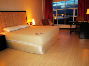  Cebu Dulcinea Hotel and Suites  Лапу-Лапу